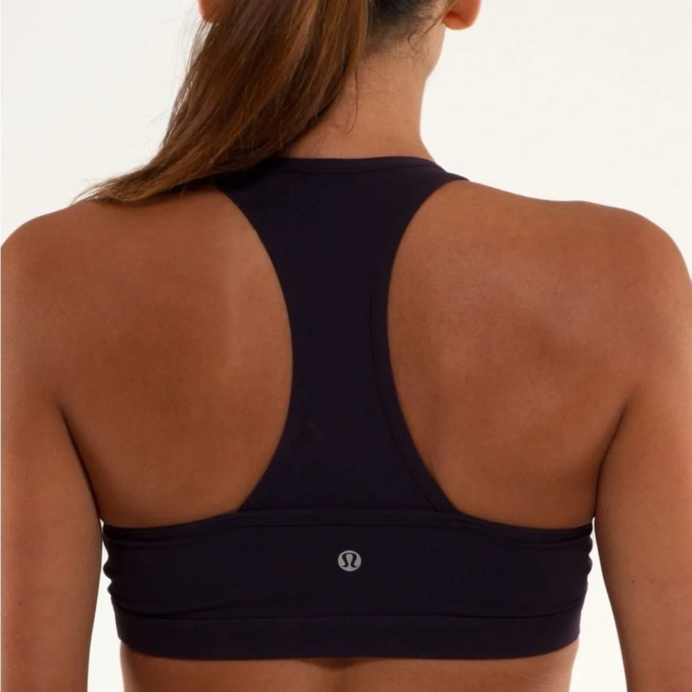 Lululemon Not So Deep V Neck Racerback Mesh Sports Bra Size 6/8 Purple